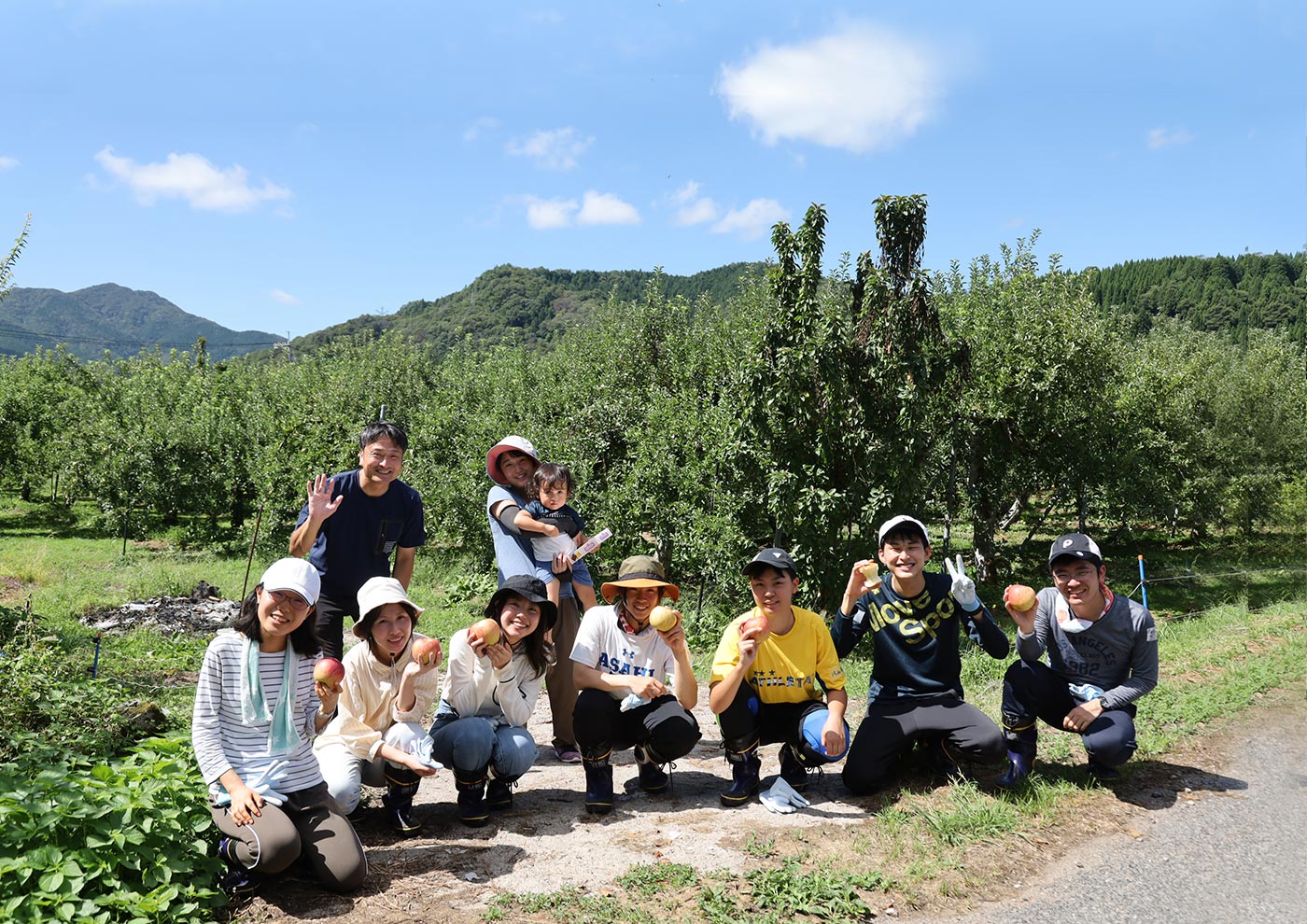 庄原ファンクラブ会員集合写真